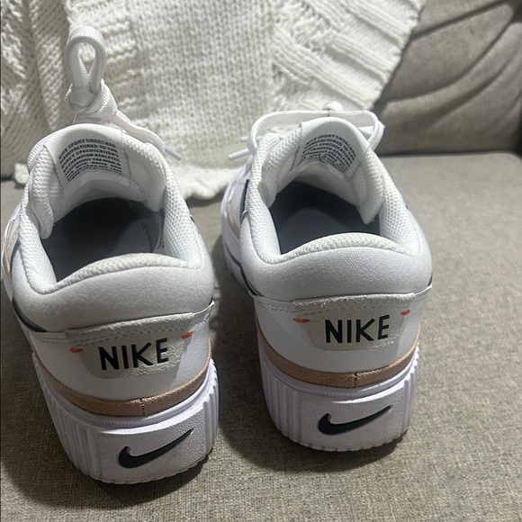 Nike Court Legacy Lift - Picture 4 of 7